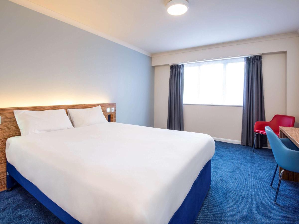 Ibis Budget Stansted Bishops Stortford Birchanger ภายนอก รูปภาพ